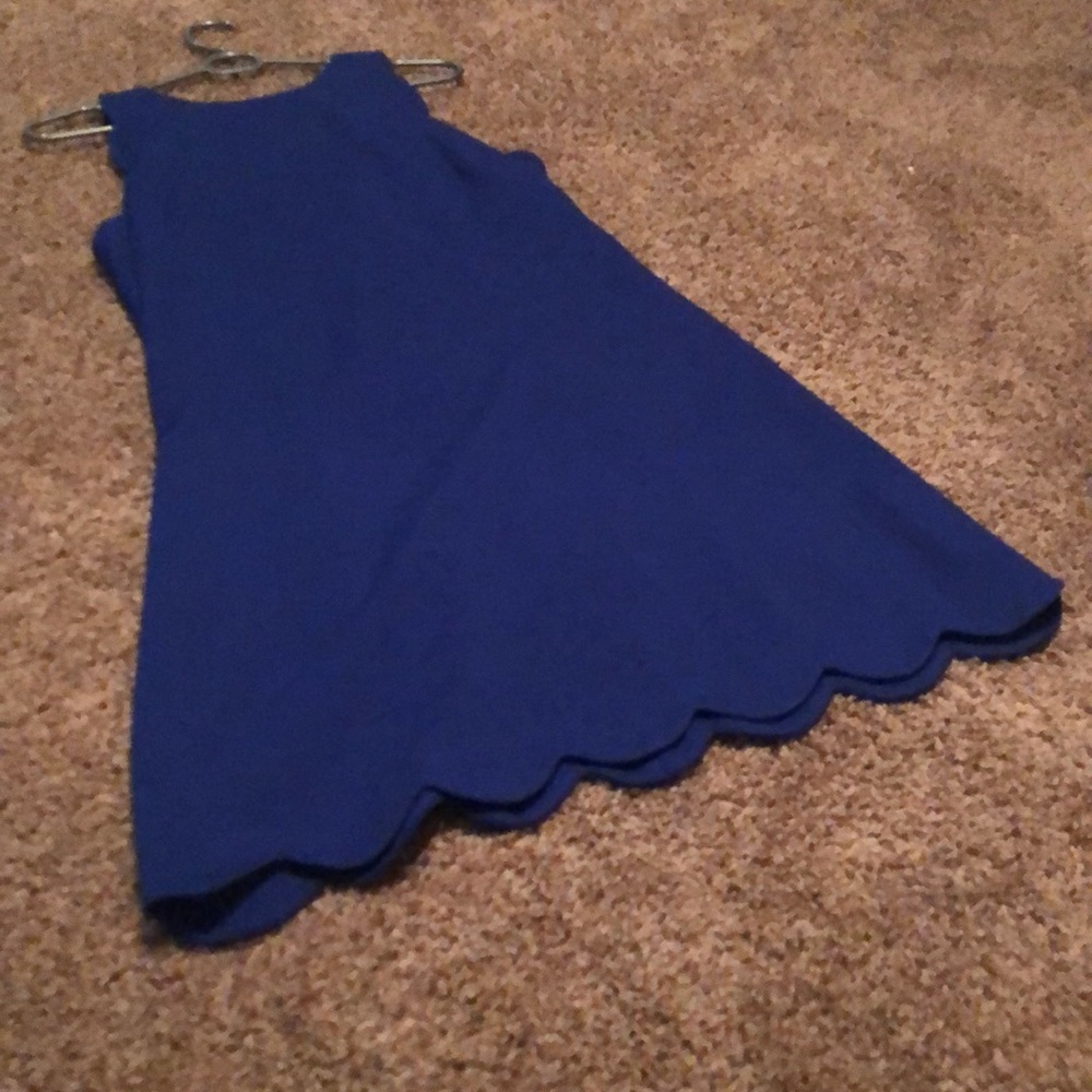 Vince Camuto Dress